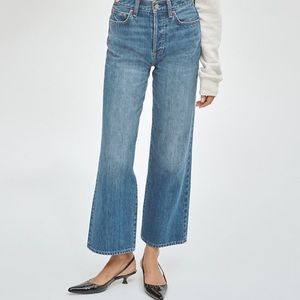 Aritzia The Farrah High Rise Wide Leg 28L - size 28, gently worn. Dark blue wash